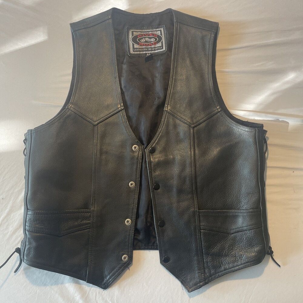 River Road Leather Vest Mens Size 44 Black Motorcycle Biker